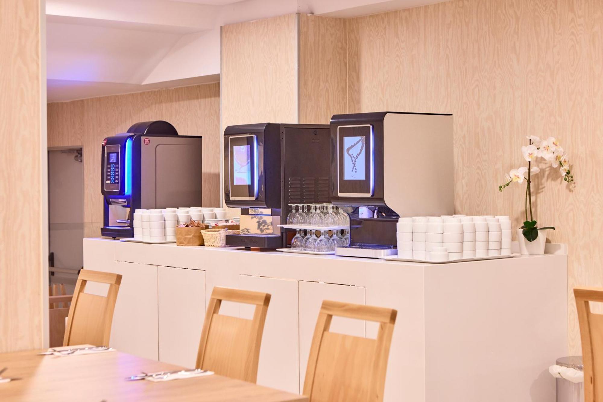 Ahoi! Urban Hotell 3*